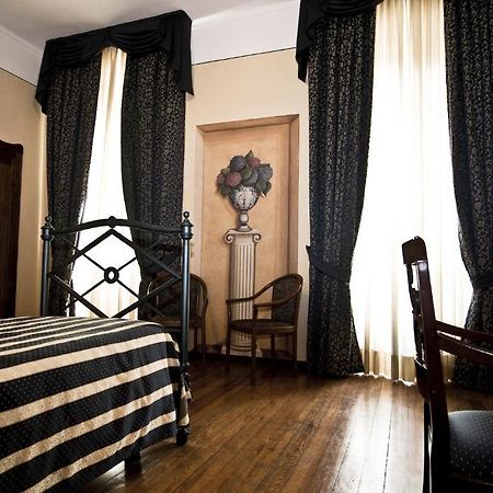 Hotel Regina Pinerolo Quarto foto